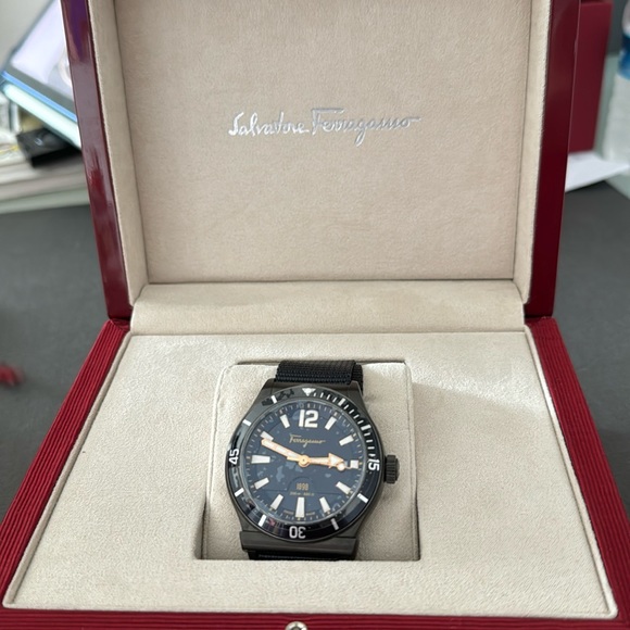 Ferragamo Swiss Sport Marine Blue Canvas Strap Watch 44mm . Extra band .